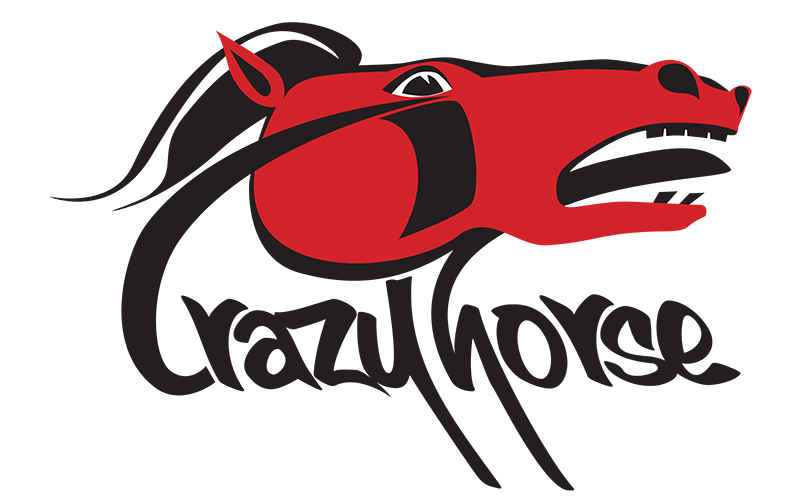 Logo for prived yaht